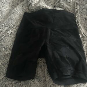 Lulu biker shorts